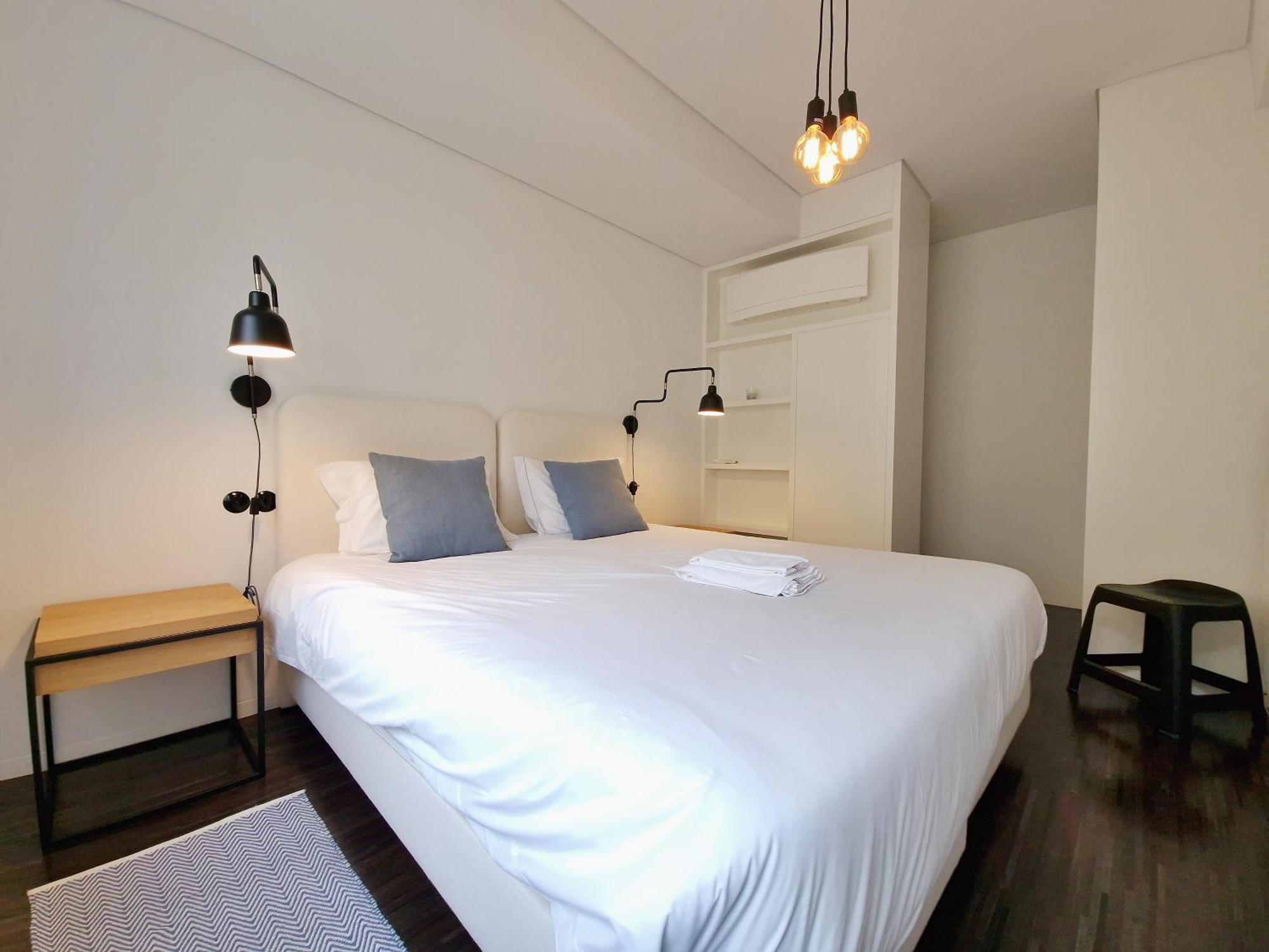 Apartment Mbird Riverside 2bd Flat With Garage *