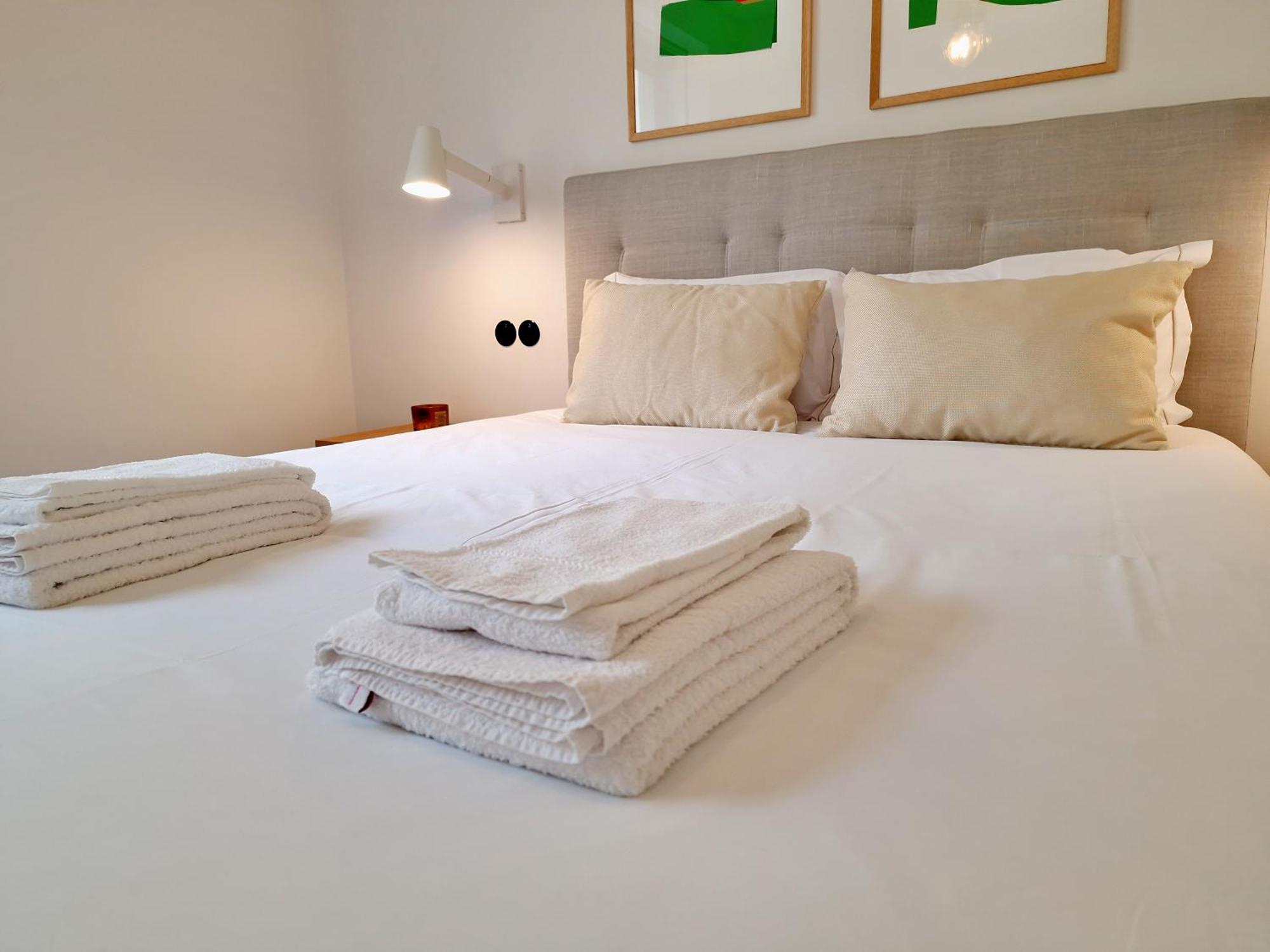 Mbird Riverside 2bd Flat With Garage * Lisbon
