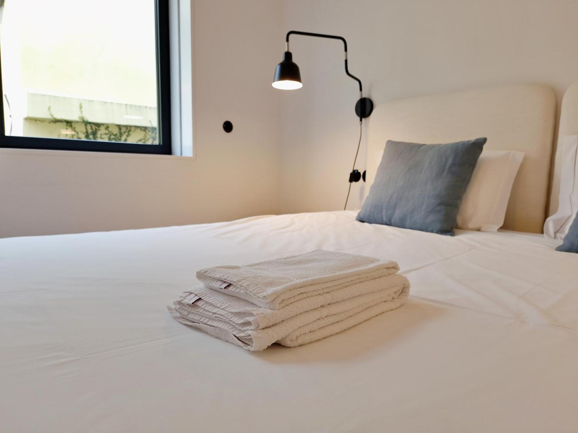 Mbird Riverside 2bd Flat With Garage * Lisbon