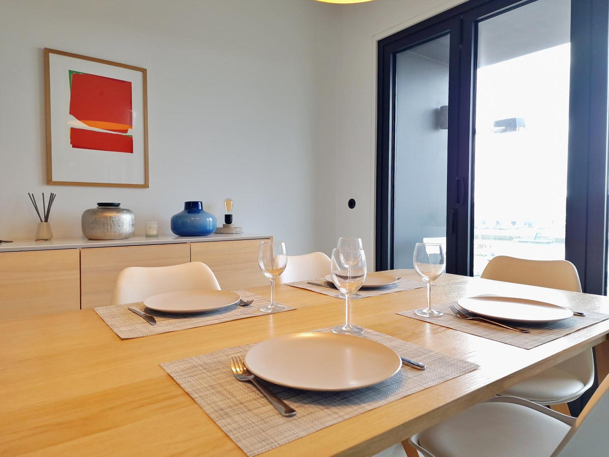 Apartment Mbird Riverside 2bd Flat With Garage *